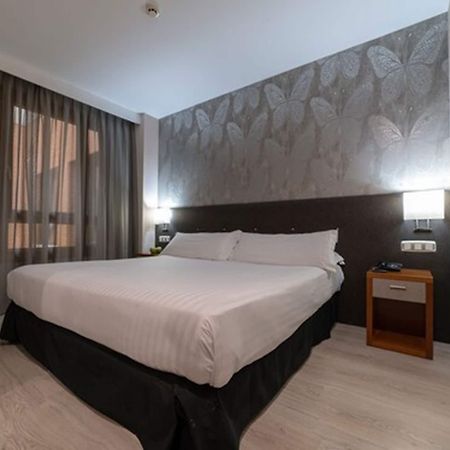 Hotel Plaza Las Matas Las Rozas Exteriör bild