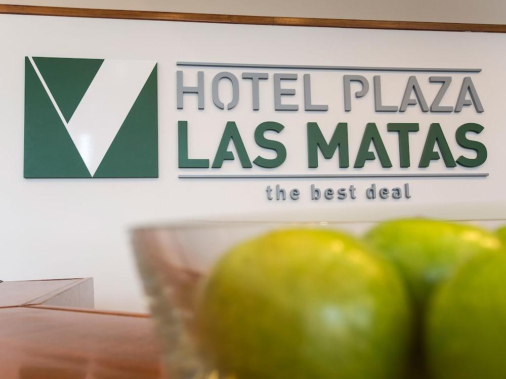 Hotel Plaza Las Matas Las Rozas Exteriör bild